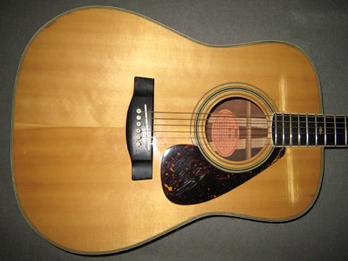 AG-003 YAMAHA FG-401